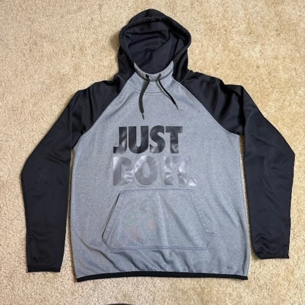 Nike Therma Fit Just Do It Hoodie Mens M Gray Black Sweatshirt Colorblock